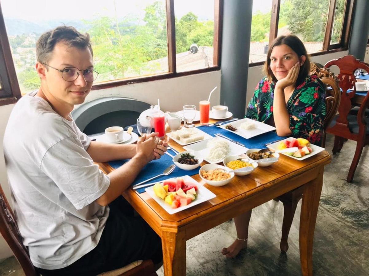 Hotel Ceylon Breeze Kandy Zewnętrze zdjęcie