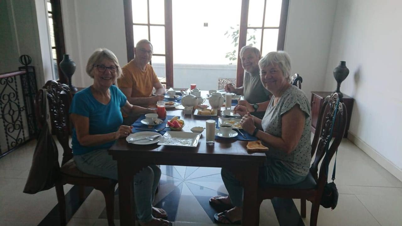Hotel Ceylon Breeze Kandy Zewnętrze zdjęcie
